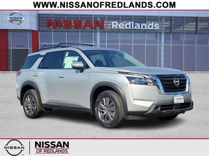 New 2025 Nissan Pathfinder SV
