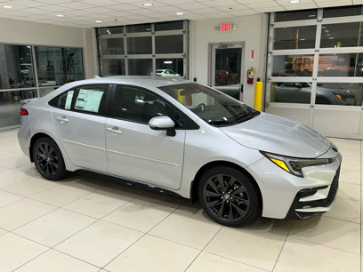 New 2025 Toyota Corolla SE w/ Convenience Package