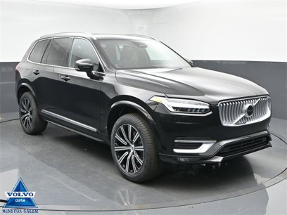 New 2025 Volvo XC90 B6 Core w/ Climate Package