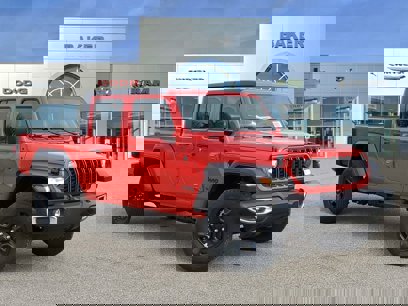 New 2024 Jeep Gladiator Sport