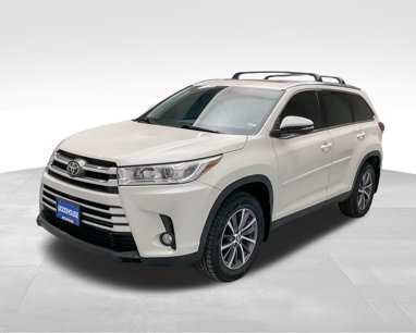 Used 2019 Toyota Highlander XLE