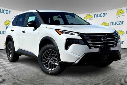 New 2025 Nissan Rogue S