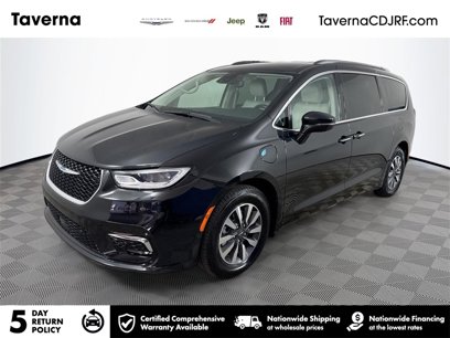 Used 2021 Chrysler Pacifica Touring-L