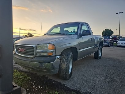 Used 2000 GMC Sierra 1500 SL w/ Convenience Group