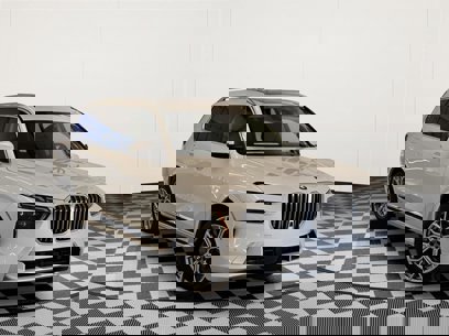 New 2026 BMW X7 xDrive40i w/ Premium Package