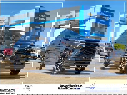Certified 2025 Chevrolet Trax RS w/ Driver Confidence Package