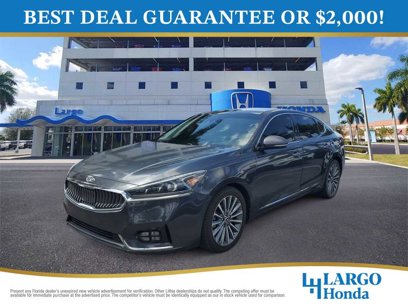 Used 2017 Kia Cadenza Technology