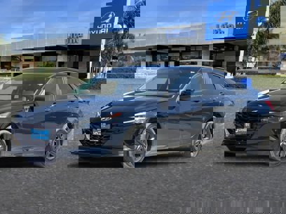 Certified 2022 Hyundai Elantra Blue