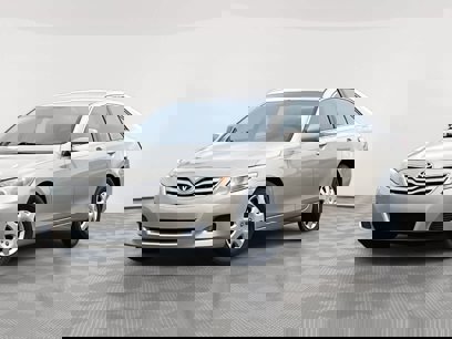 Used 2010 Toyota Camry LE