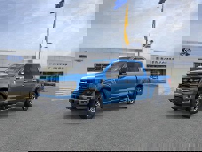 New 2025 Ford F150 XLT w/ Equipment Group 302A MID