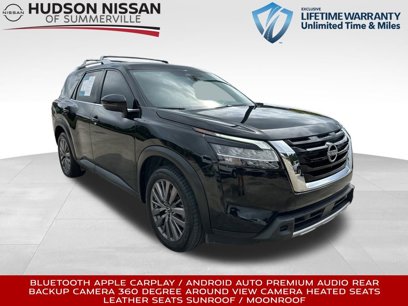 Used 2023 Nissan Pathfinder SL w/ SL Premium Package