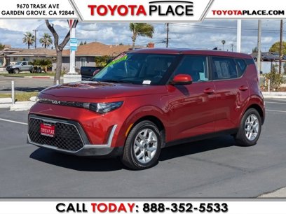 Used 2023 Kia Soul LX w/ LX Technology Package