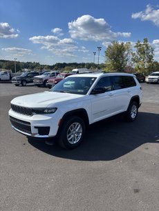 New 2025 Jeep Grand Cherokee L Laredo