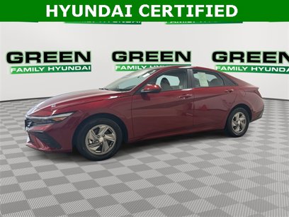 Certified 2025 Hyundai Elantra SE w/ Cargo Package