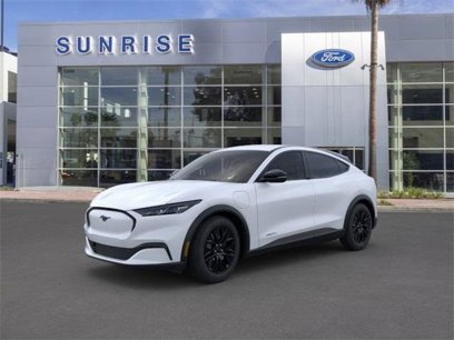 New 2025 Ford Mustang Mach-E Select w/ Comfort Package Lite