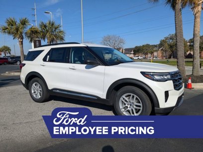 New 2025 Ford Explorer Active w/ Active Comfort Package