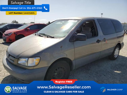 Used 1999 Toyota Sienna CE