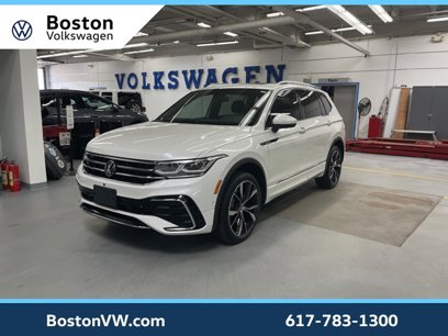 Certified 2022 Volkswagen Tiguan SEL R-Line
