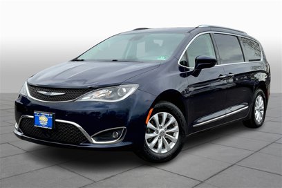 Used 2018 Chrysler Pacifica Touring-L Plus w/ Advanced Safetytec Group