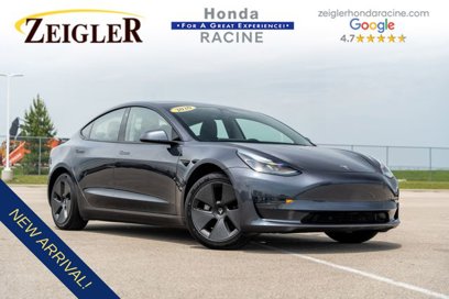 Used 2019 Tesla Model 3 Standard Range Plus