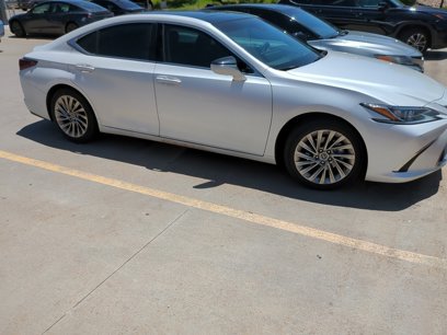 Used 2022 Lexus ES 350 Luxury