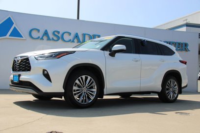Used 2022 Toyota Highlander Platinum
