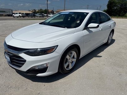 Certified 2025 Chevrolet Malibu LS