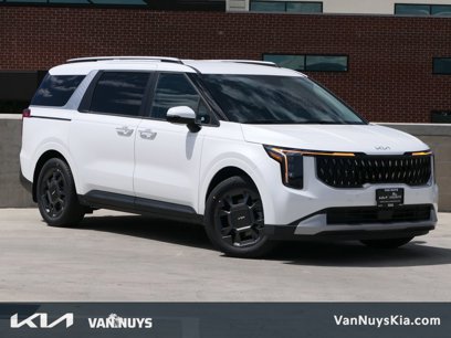 New 2025 Kia Carnival EX