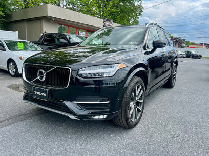 Used 2017 Volvo XC90 T6 Momentum w/ Vision Package