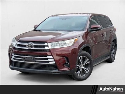 Used 2019 Toyota Highlander LE