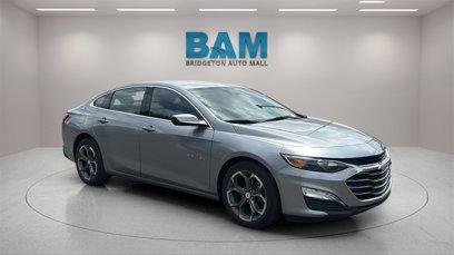 Used 2023 Chevrolet Malibu LT