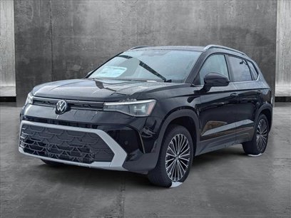 New 2025 Volkswagen Taos SE
