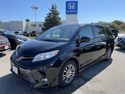 Used 2018 Toyota Sienna XLE