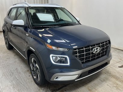 New 2025 Hyundai Venue Limited