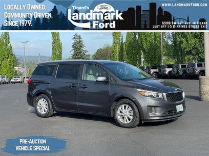 Used 2017 Kia Sedona LX w/ LX Essentials Premium Package