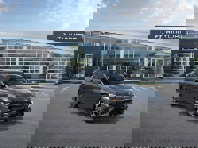 New 2025 Hyundai Elantra SEL