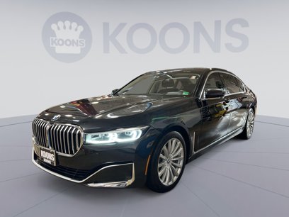 Used 2022 BMW 740i xDrive w/ Premium Package