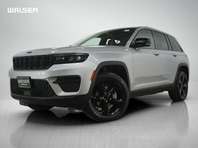 Used 2023 Jeep Grand Cherokee Altitude