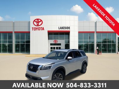 Used 2024 Nissan Pathfinder SV