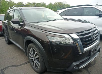 Used 2022 Nissan Pathfinder Platinum w/ Cargo Package