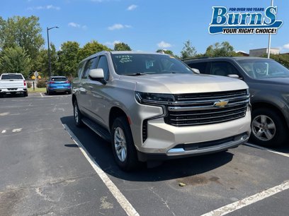 Used 2024 Chevrolet Suburban LT