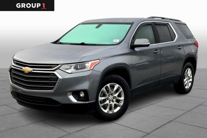 Used 2021 Chevrolet Traverse LT