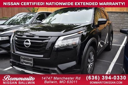 Certified 2023 Nissan Pathfinder SL w/ Black Appearance Package