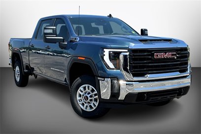 New 2025 GMC Sierra 2500 Pro w/ 1SA Pro Safety Plus Package