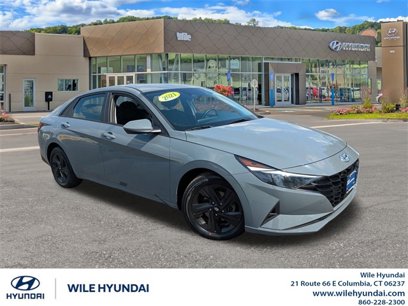 Certified 2021 Hyundai Elantra SEL w/ Convenience Package