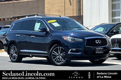 Used 2017 INFINITI QX60 FWD w/ Deluxe Technology Package