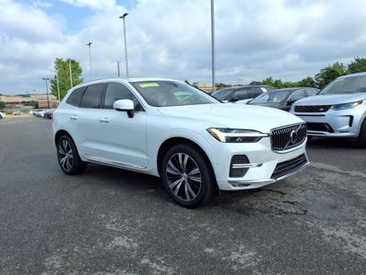 Used 2022 Volvo XC60 B6 Inscription w/ Advanced Package