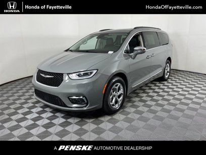 Used 2022 Chrysler Pacifica Limited