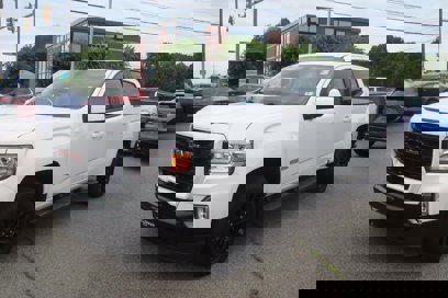 Used 2022 GMC Canyon Elevation