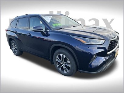 Used 2021 Toyota Highlander XLE